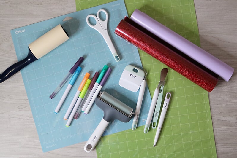 How to Use Puff Vinyl with Cricut and Make it Extra Puffy