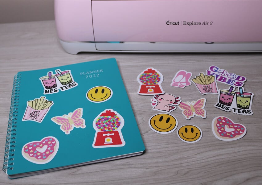 How to Make Stickers with Cricut {& Free Sticker SVG Files}