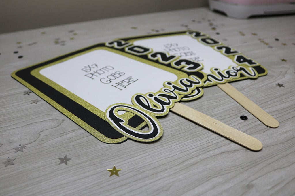 How to Make a Graduation Fan with Cricut Free Fan Template!