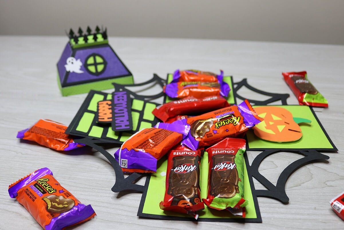 Halloween Haunted House Explosion Box