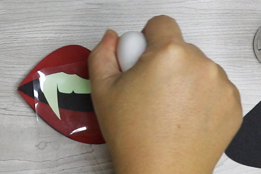 How to Make Glow in the dark photo booth props